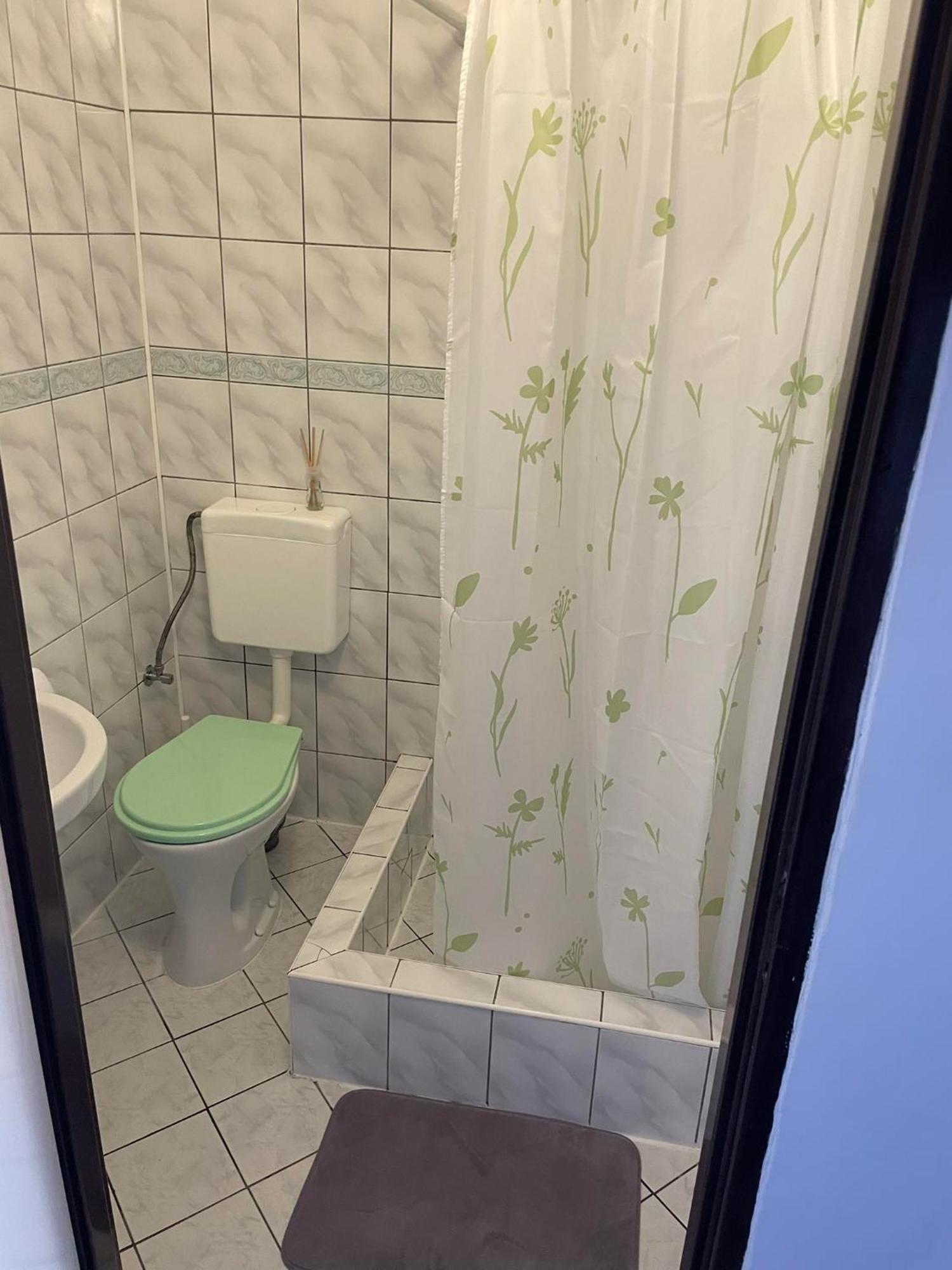 Pokoje I Apartamenty Polna 19 尼彻兹 客房 照片
